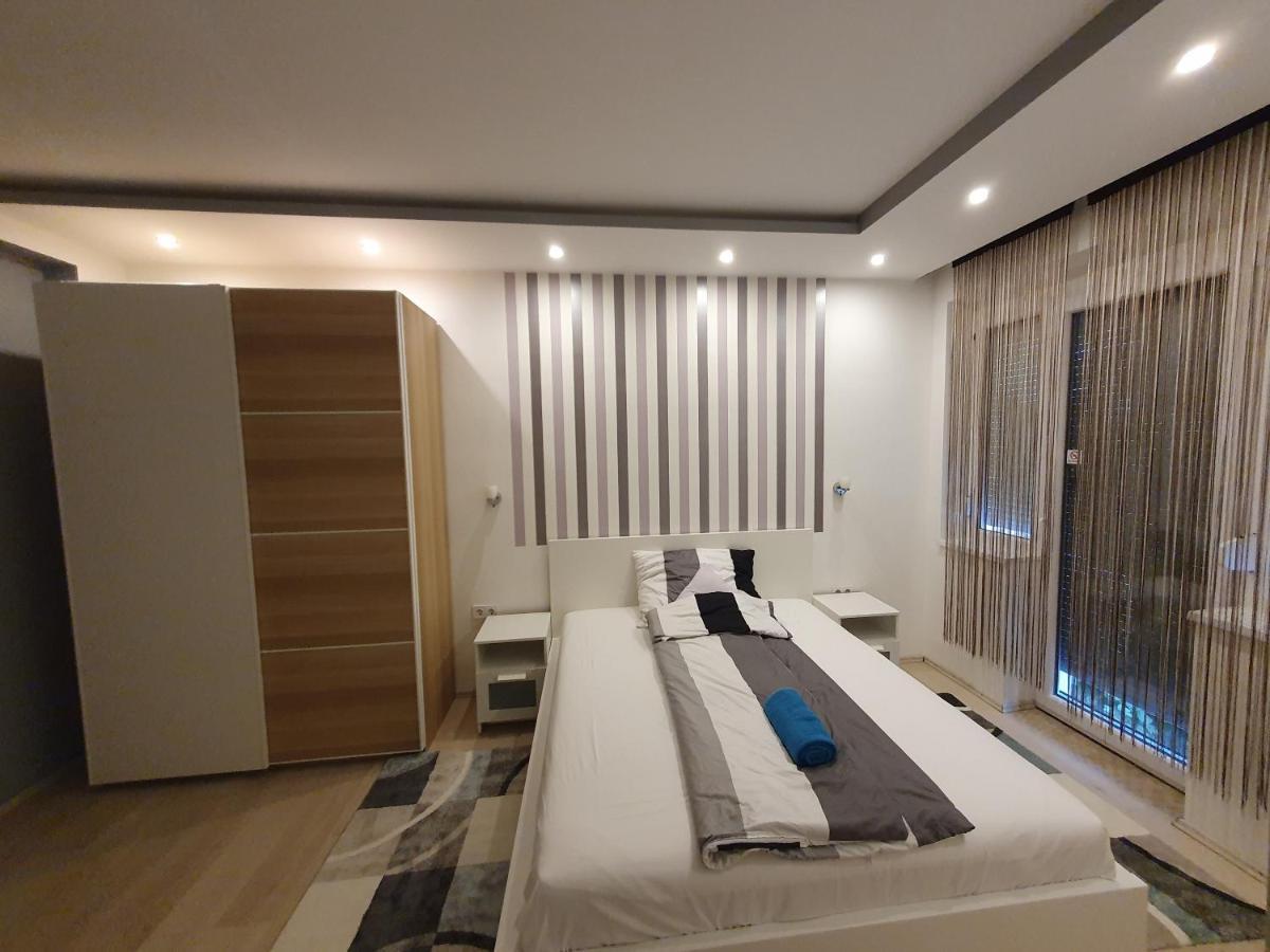 Ferienwohnung Viola Apartman With Infra Sauna Szegedin Exterior foto